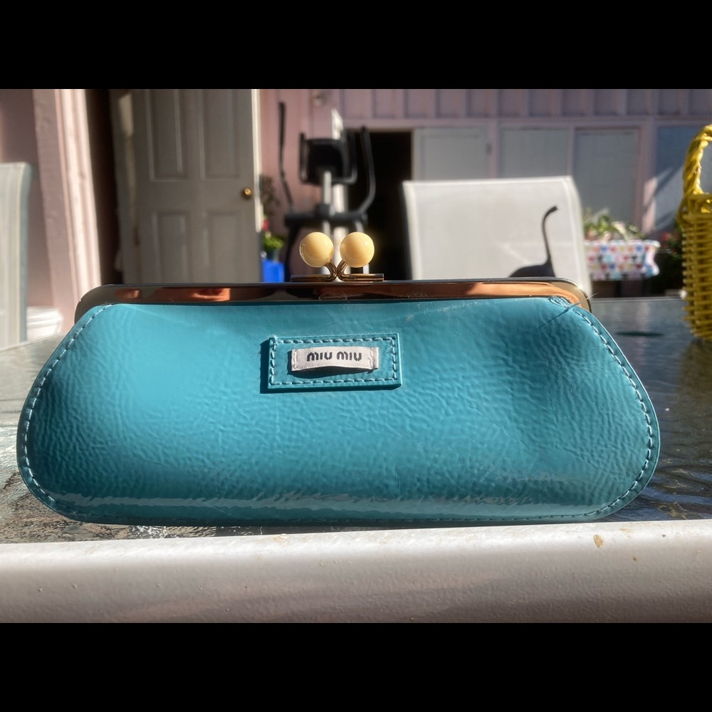 Miu Miu case